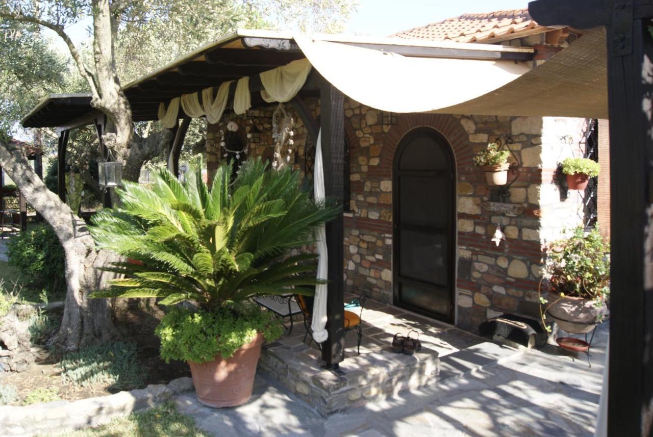 Feggaropetra By The Sea Villa Ormos Panagias Buitenkant foto
